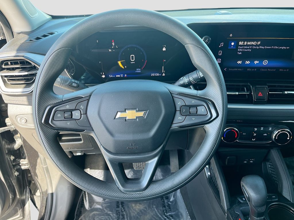 Used 2025 Black Chevrolet LT image 11