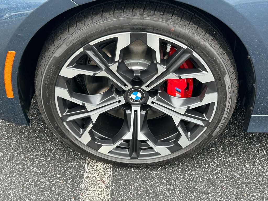 Thumbnail: 2026 BMW 3 Series - 9