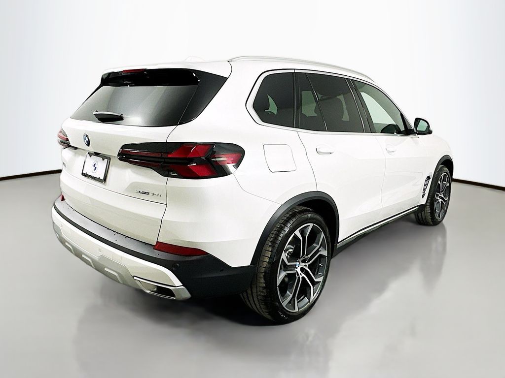 Thumbnail: 2026 BMW X5 - 5