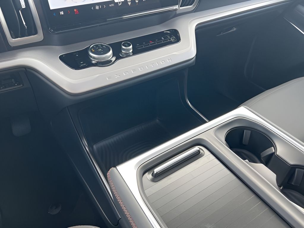 2025 Ford Expedition Max