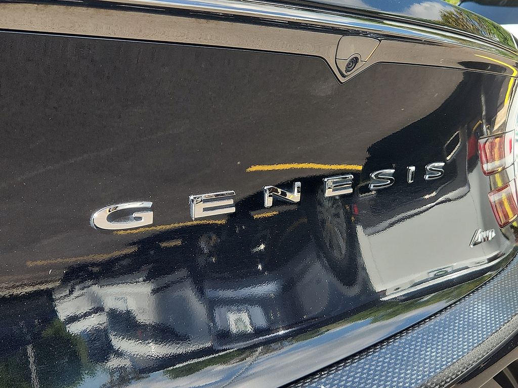 Thumbnail: 2023 Genesis G80 - 31
