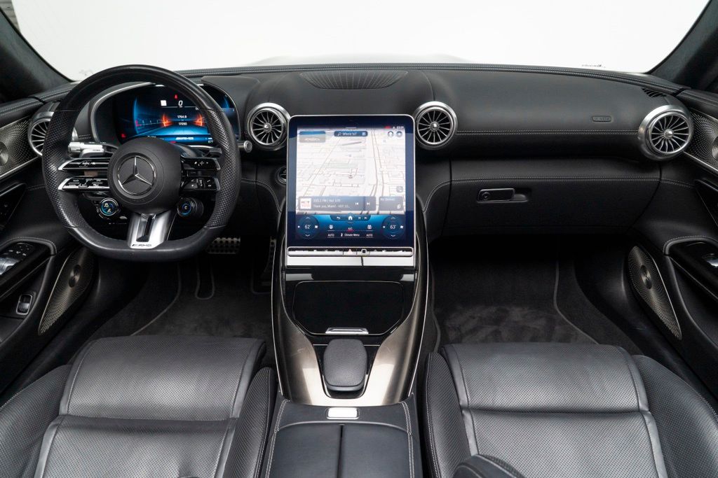 2022 Mercedes-Benz SL-Class - Thumbnail 2