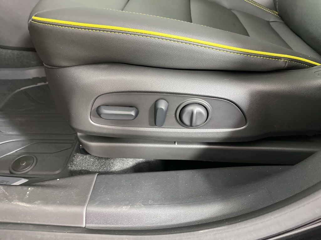 Thumbnail: 2026 Chevrolet TrailBlazer - 23