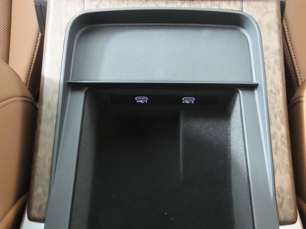 Thumbnail: 2025 Audi Q7 - 22