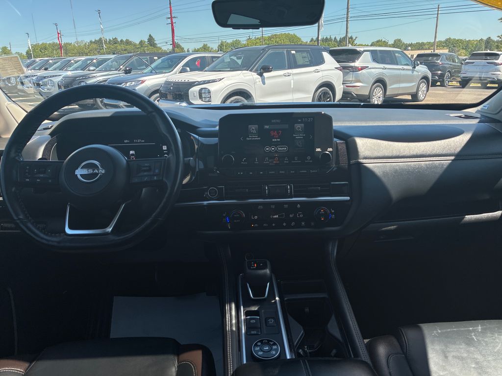 2024 Nissan Pathfinder Platinum Black at South Hills Kia