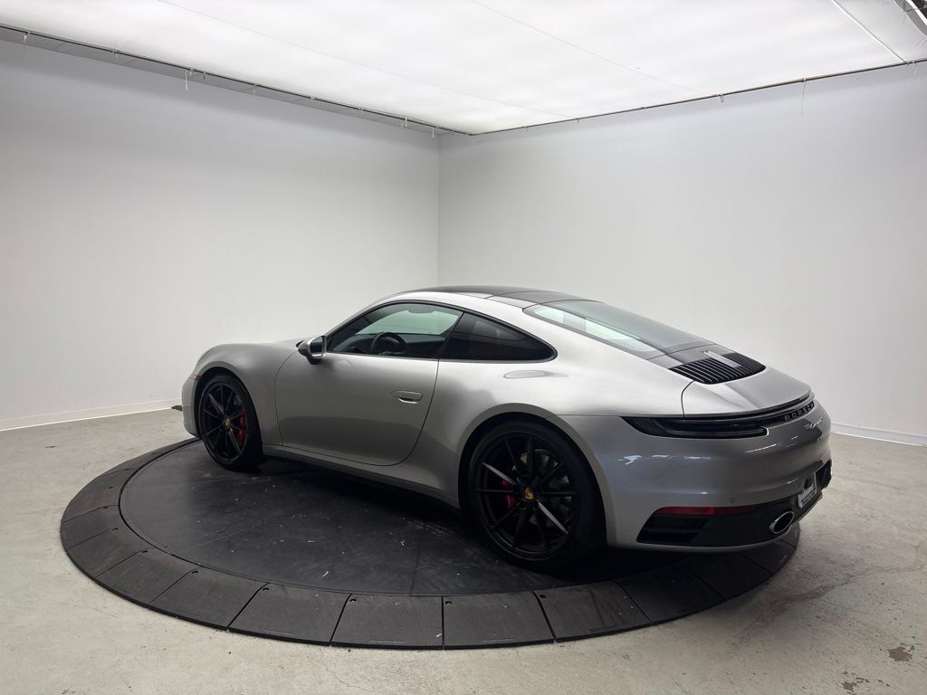 Thumbnail: 2024 Porsche 911 - 5