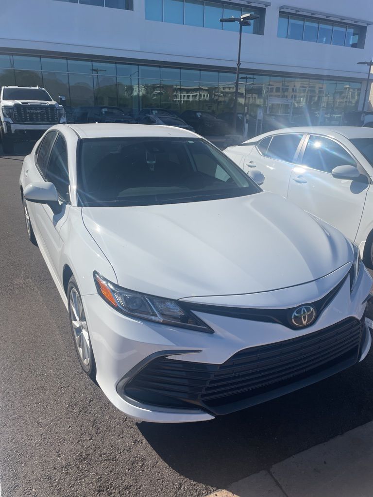Thumbnail: 2024 Toyota Camry - 12