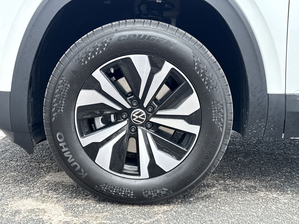 2026 Volkswagen Atlas 2.0T SE White at DeMontrond Auto Country