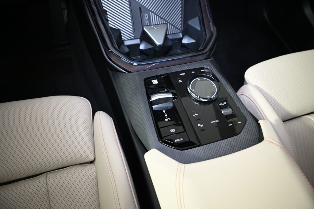 Thumbnail: 2026 BMW X3 - 19