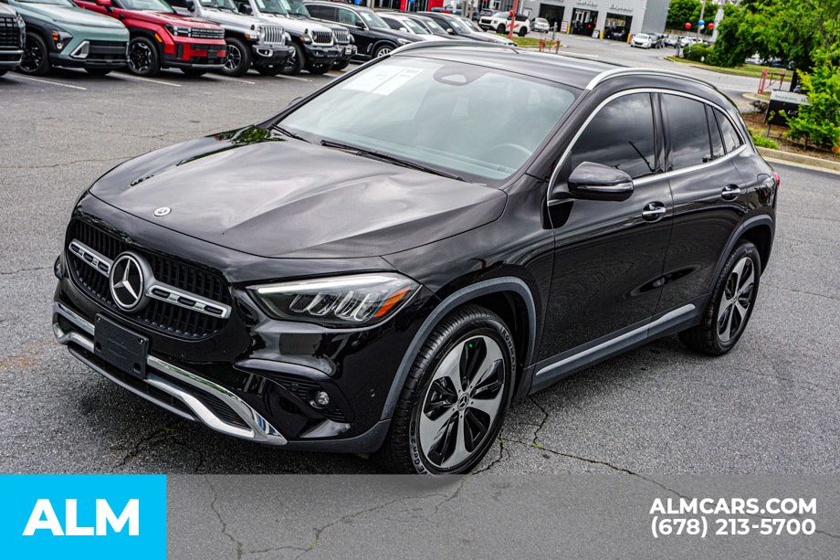 Used 2025 Black Mercedes-Benz GLA 250 image 15