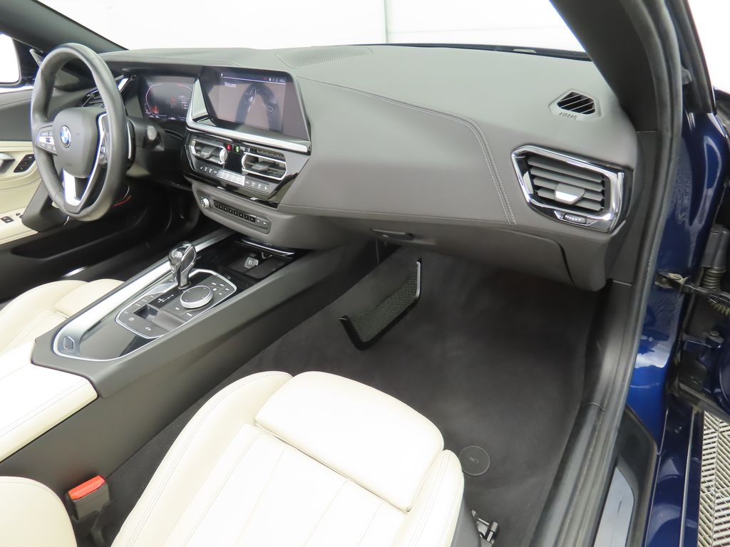 2020 BMW Z4 sDrive30i 26