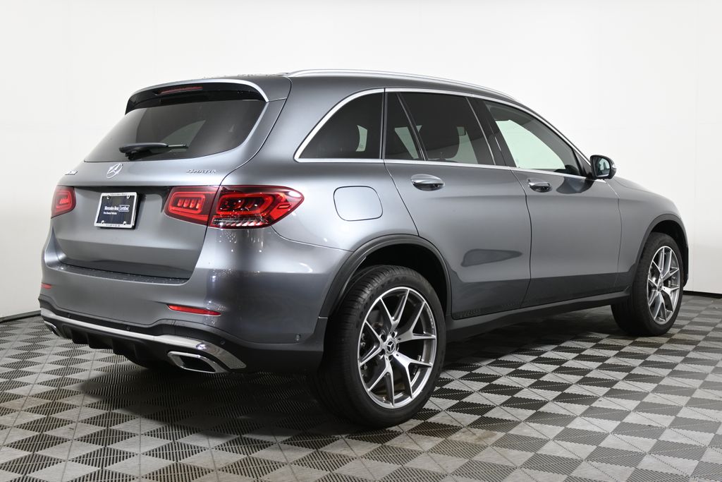 2021 Mercedes-Benz GLC 300 7