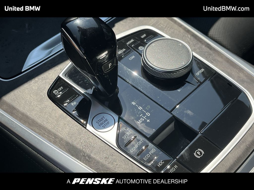 Thumbnail: 2023 BMW X5 - 17