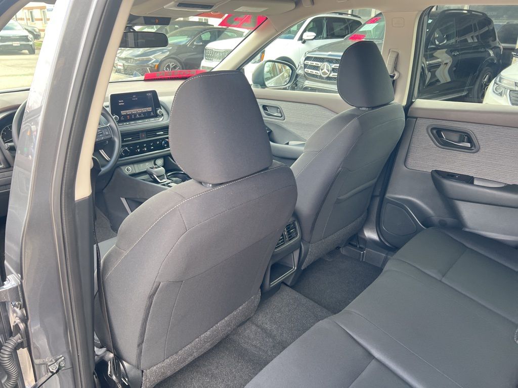 2023 Nissan Rogue S photo