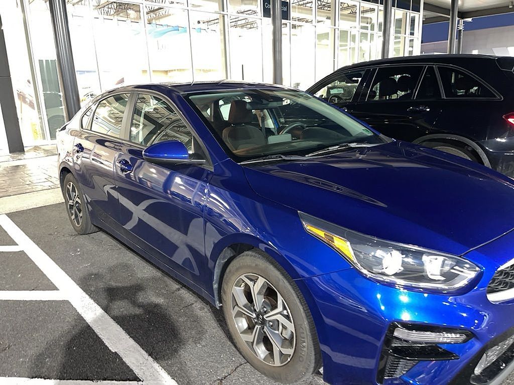 Thumbnail: 2021 Kia Forte - 2