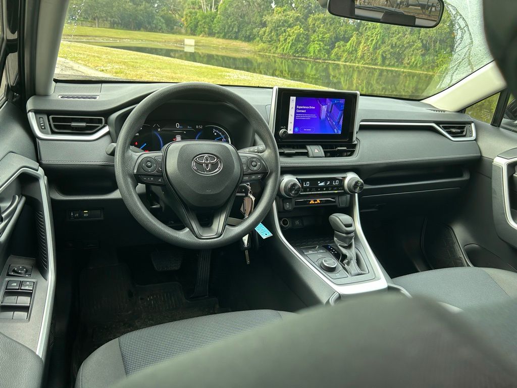 Thumbnail: 2025 Toyota RAV4 - 12