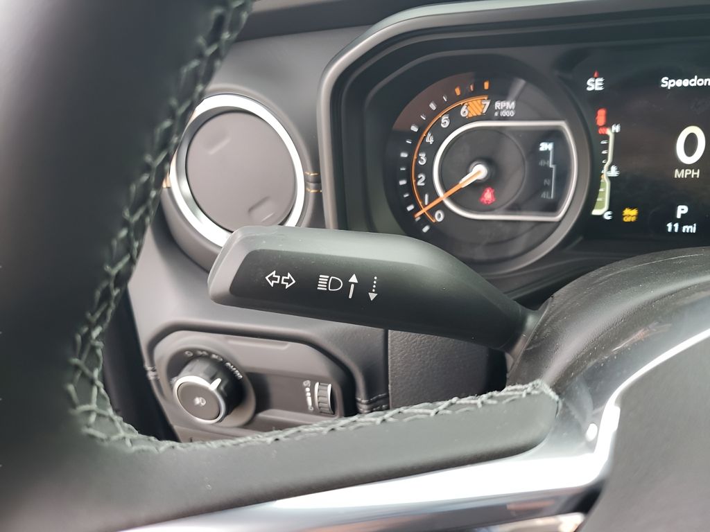 New 2026 Gray Jeep Sahara image 34