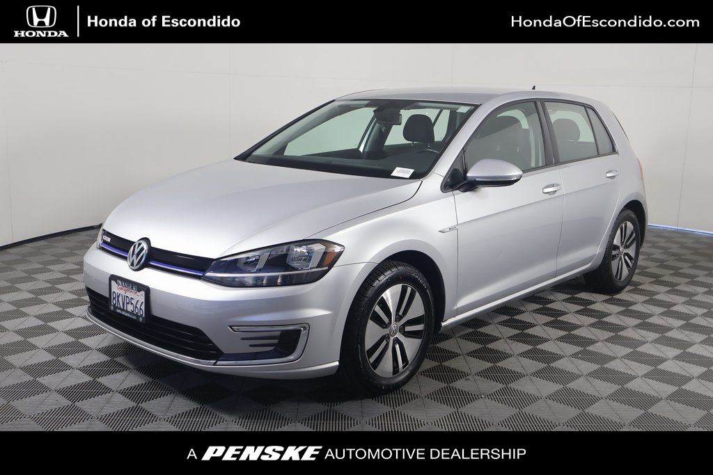 2019 Volkswagen e-Golf SE -
                  Escondido, CA