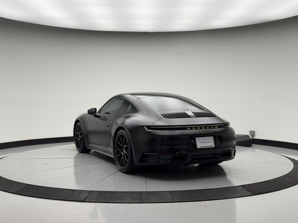 Thumbnail: 2022 Porsche 911 - 3