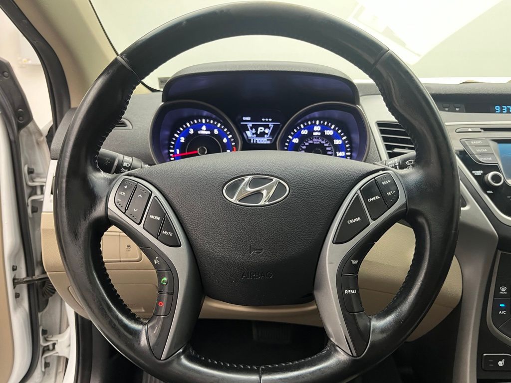 Thumbnail: 2016 Hyundai Elantra - 11