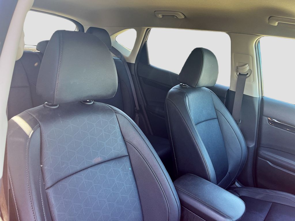 Used 2024 Black Kia SX image 28