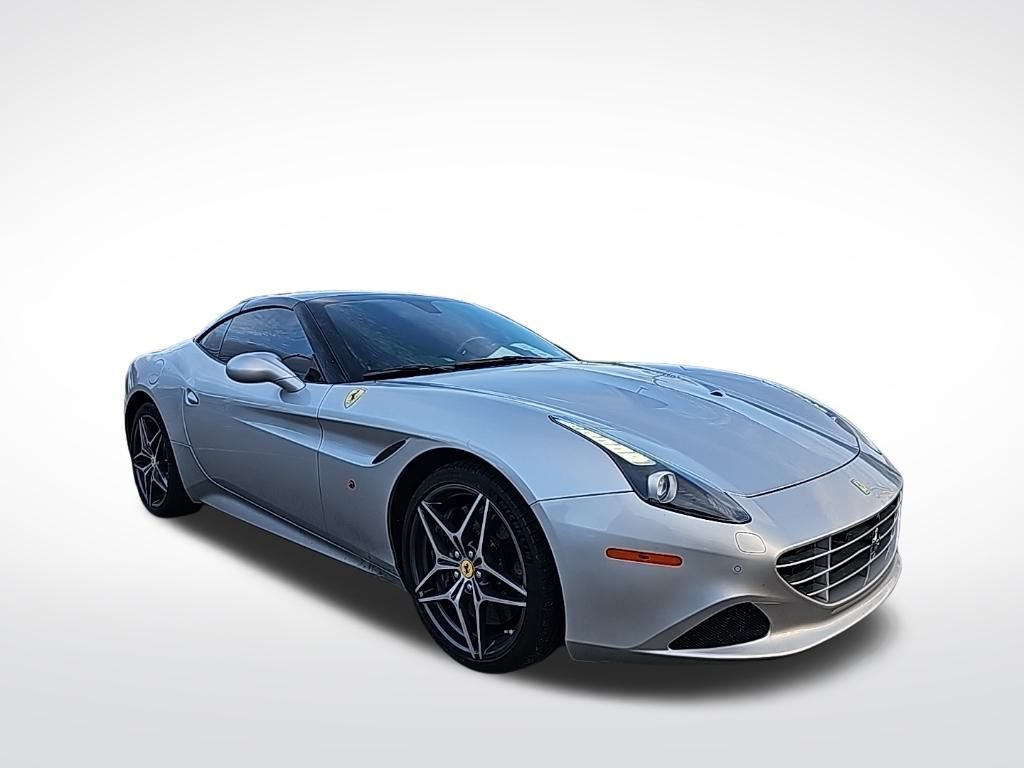 2016 Ferrari California T 10