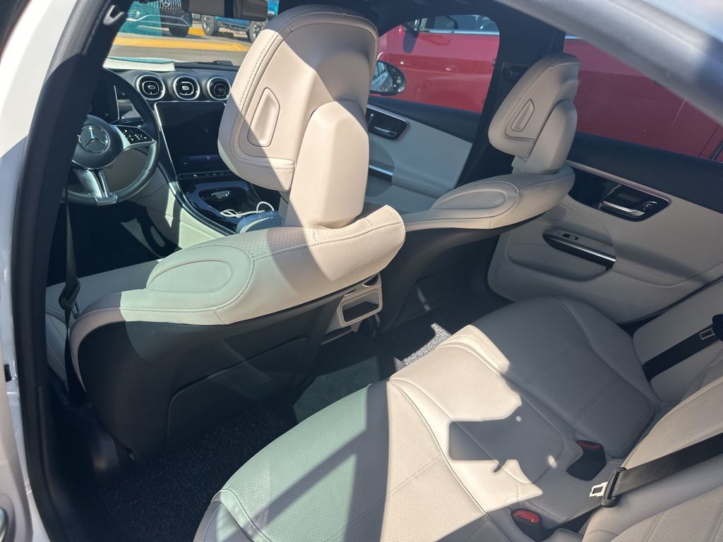 Thumbnail: 2025 Mercedes-Benz C-Class - 7