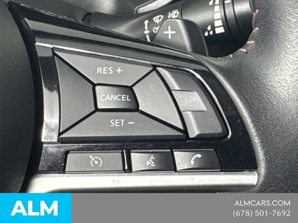 Used 2025 Blue Nissan 2.5 SR image 29