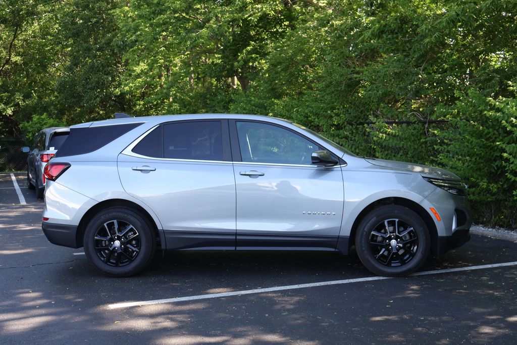 Thumbnail: 2024 Chevrolet Equinox - 9