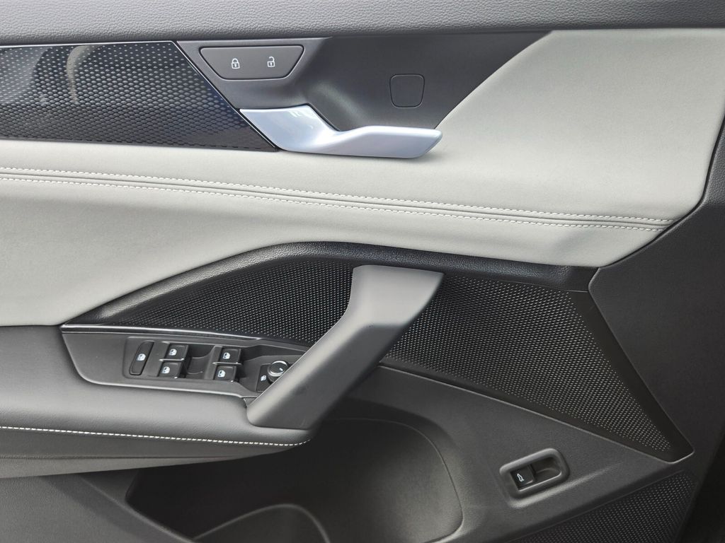 2026 Volkswagen Tiguan - $32,159