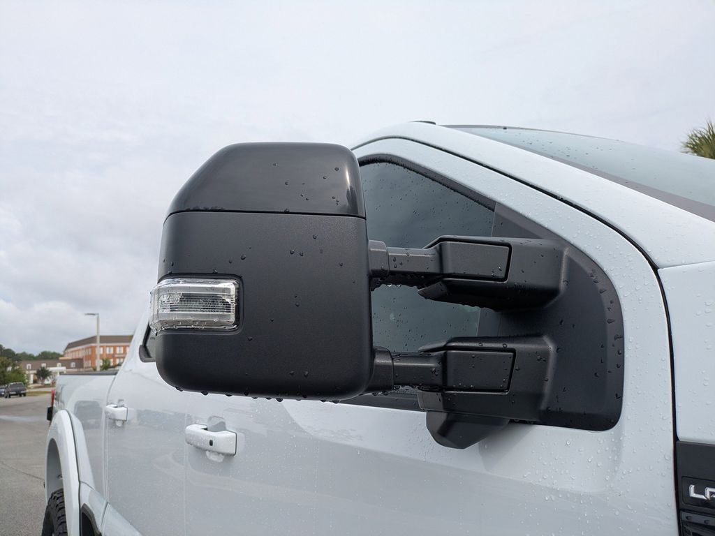 2026 Ford F-250 Super Duty Black Widow