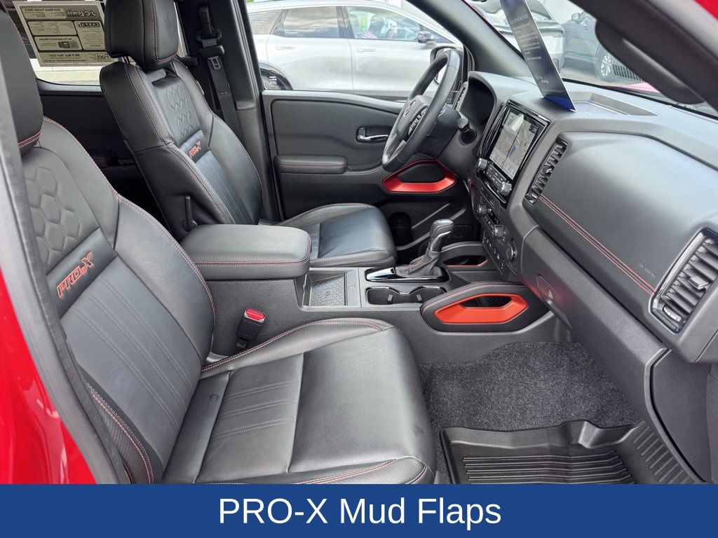 2024 Nissan Frontier Crew Cab PRO-X 4x2