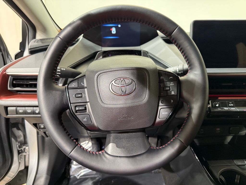 Thumbnail: 2024 Toyota Prius Prime - 22