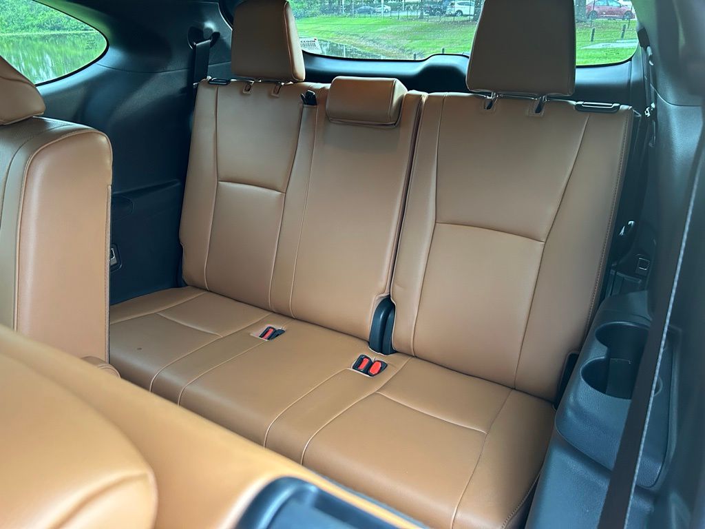 2021 Toyota Highlander Platinum 13