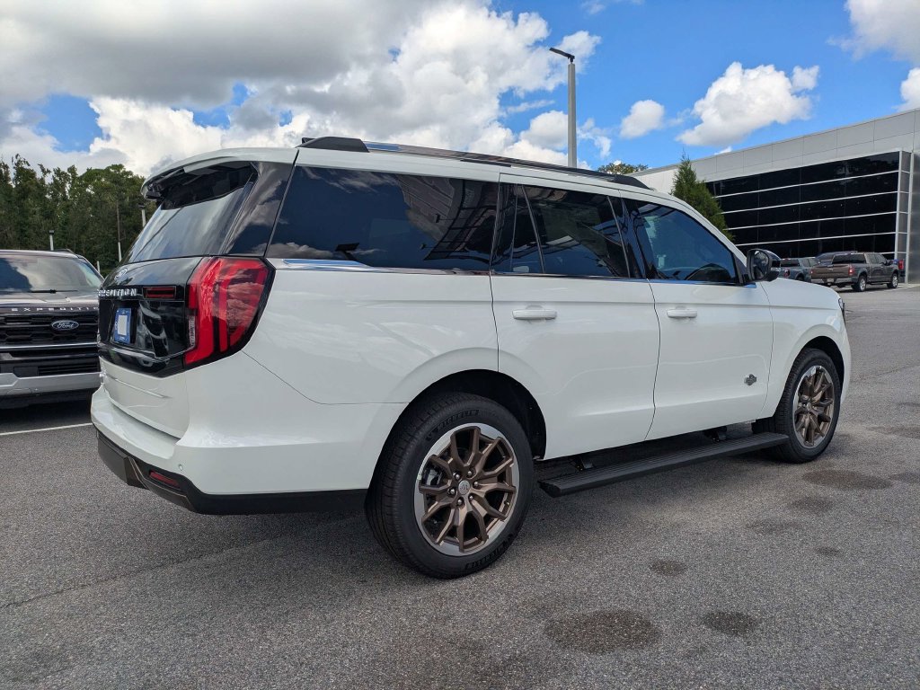 2027 Ford Expedition King Ranch