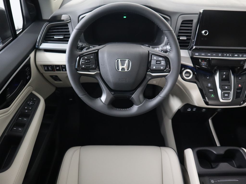 Thumbnail: 2026 Honda Odyssey - 10