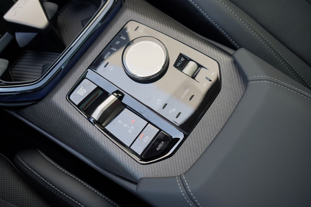 Thumbnail: 2025 BMW X3 - 18