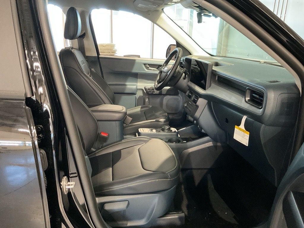 New 2026 Black Ford Lobo Standard image 20