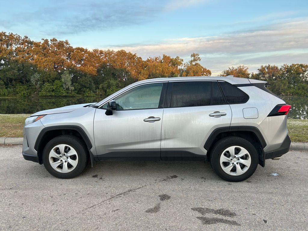 Thumbnail: 2024 Toyota RAV4 - 2