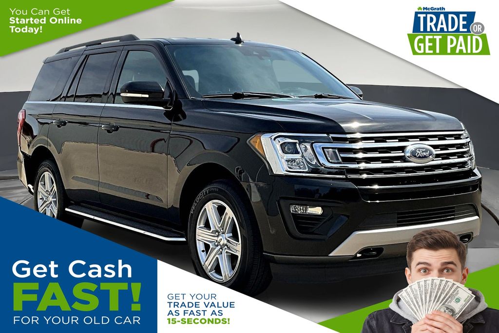 Black Metallic 2019 Ford Expedition XLT 4WD SUV / Crossover Four-Wheel Drive Automatic