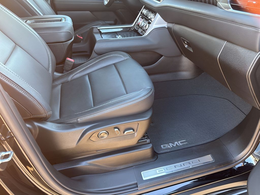 Used Car 2024 Gmc Yukon  Denali For Sale Under $80,000 In Austin, Texas