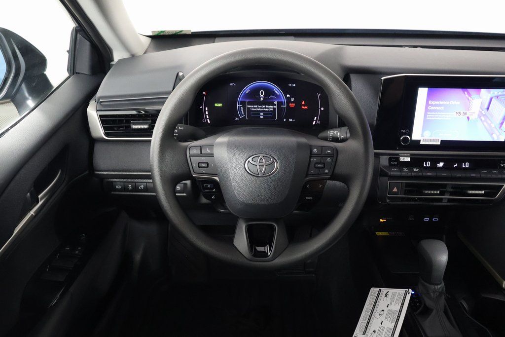 Thumbnail: 2025 Toyota Camry - 3