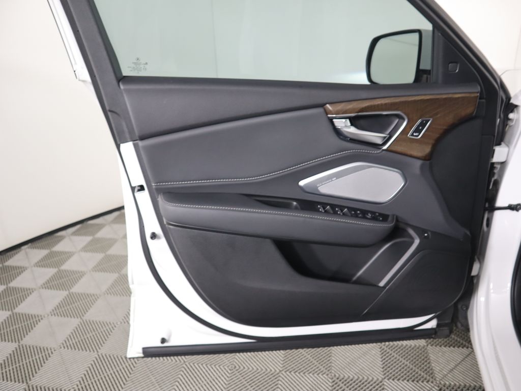 Thumbnail: 2023 Acura RDX - 25