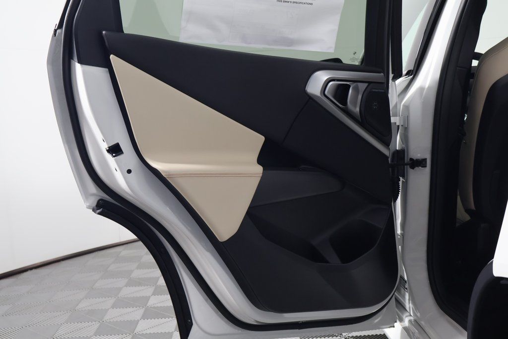 Thumbnail: 2026 BMW X3 - 8