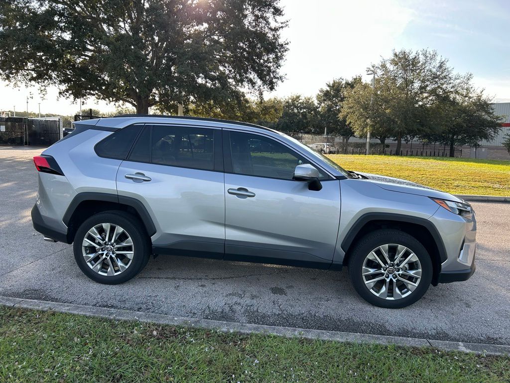 Thumbnail: 2023 Toyota RAV4 - 6