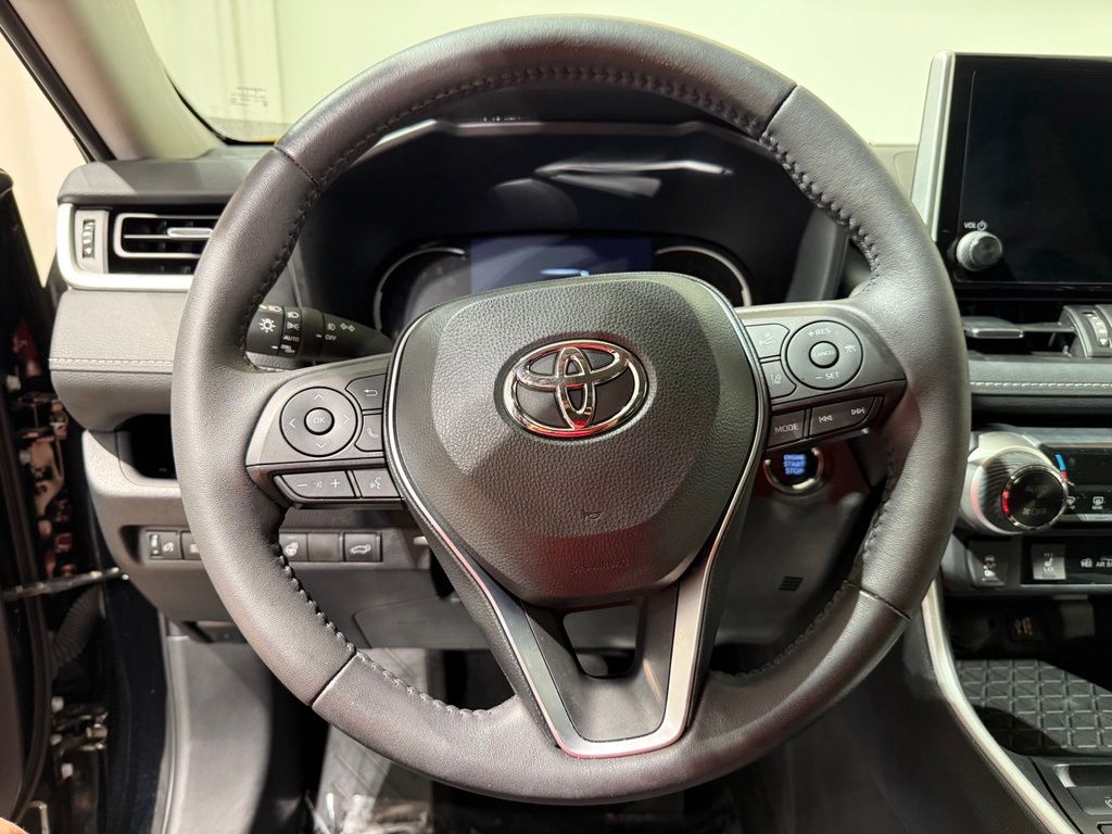 Thumbnail: 2024 Toyota RAV4 - 24