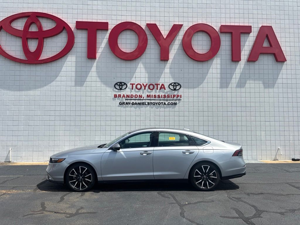 Used 2023 Honda Accord Hybrid Sedan