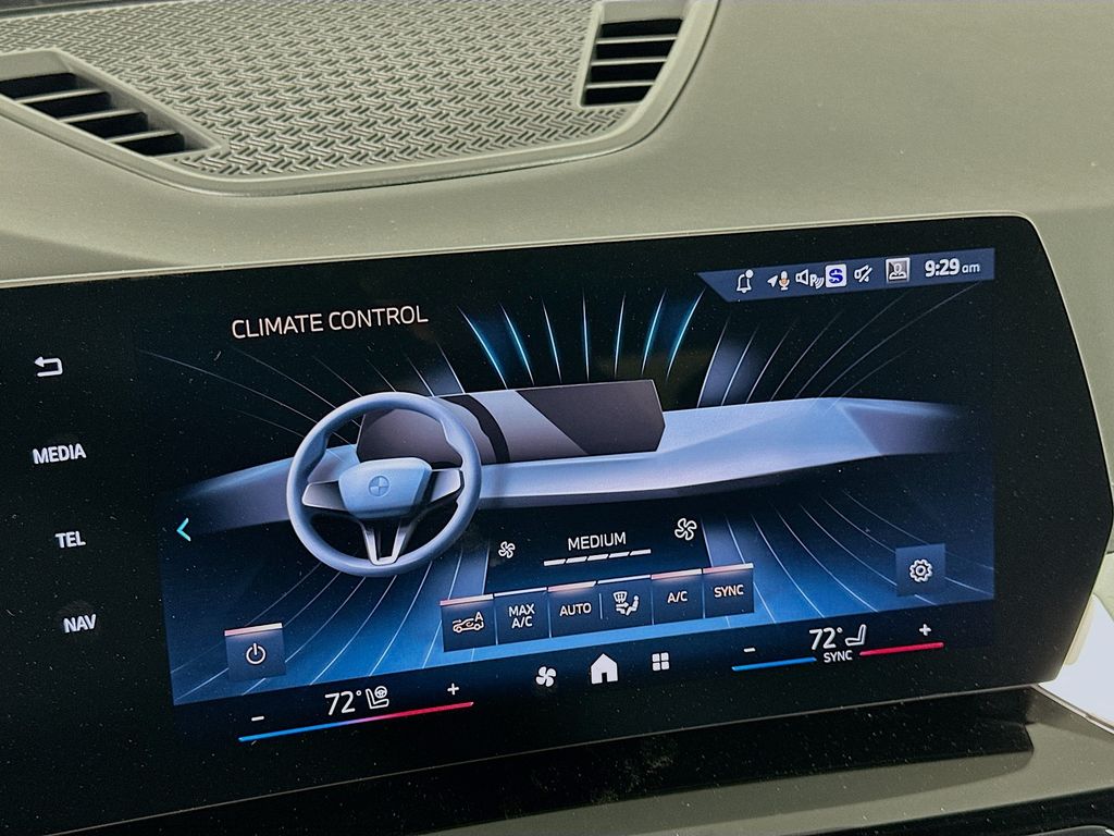2025 BMW X1 xDrive28i 14