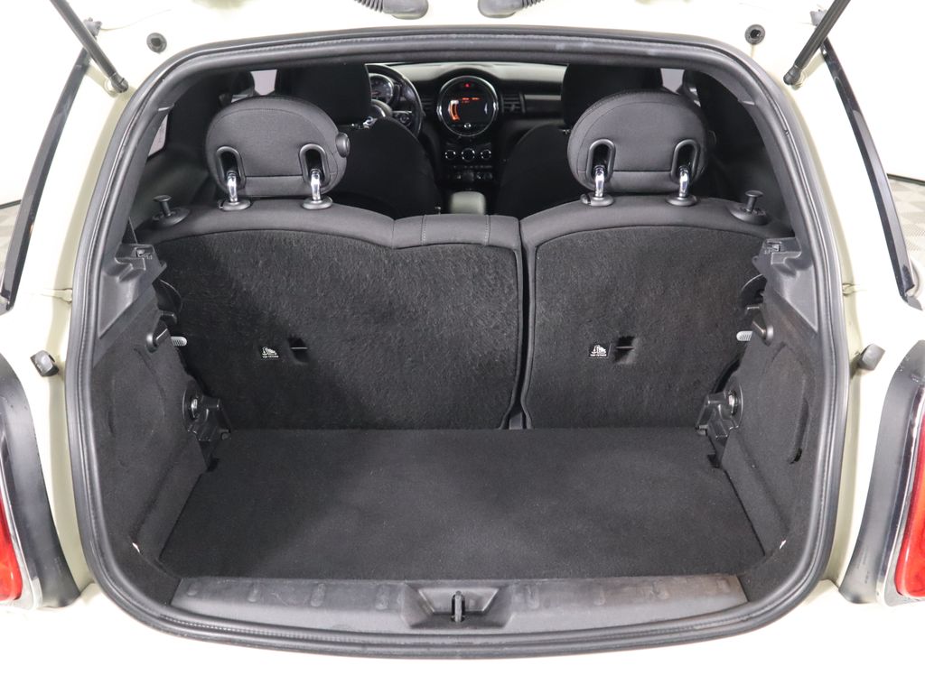 Thumbnail: 2015 MINI Cooper - 24