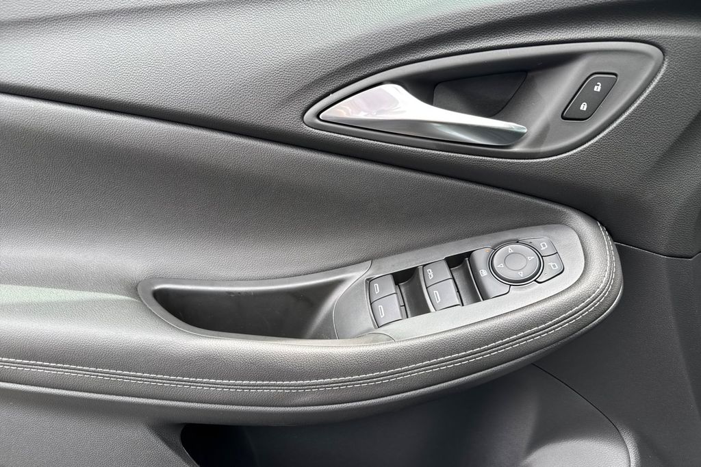 new 2026 Buick Encore GX car, priced at $29,680